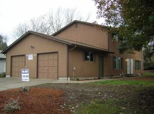 1690 Del Rio Ave SE, Albany, OR 97322