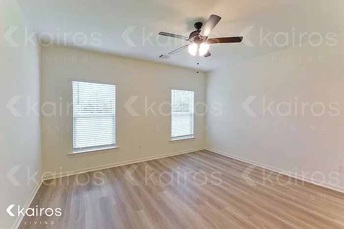 207 Foggy Ln — Photo 12