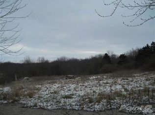 73001 39th St, Paw Paw, MI 49079