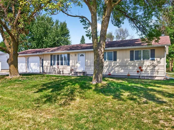 114 8th Ave NW, Lonsdale, MN 55046
