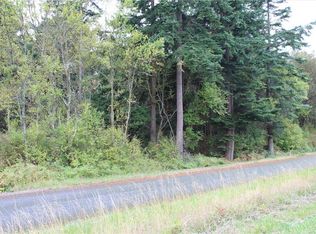 1675 Glencairn Rd, Oak Harbor, WA 98277