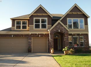 11186 SE Lenore St, Happy Valley, OR 97086
