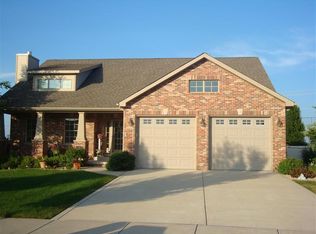 12527 Pennsylvania Pl, Crown Point, IN 46307