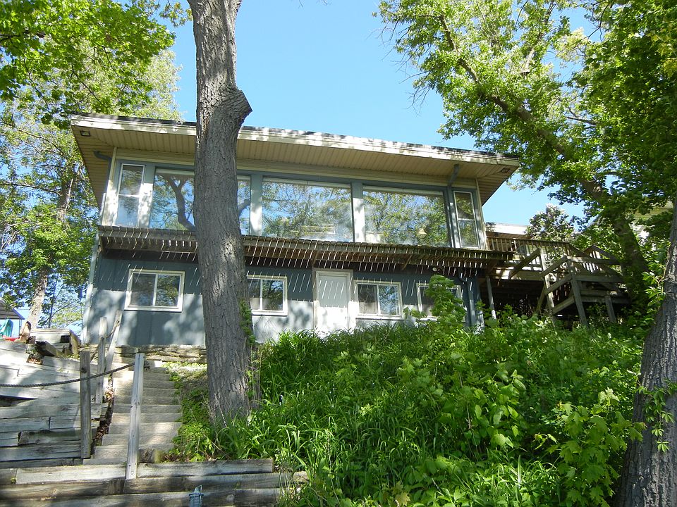 1st image of W288N8042 Park Dr