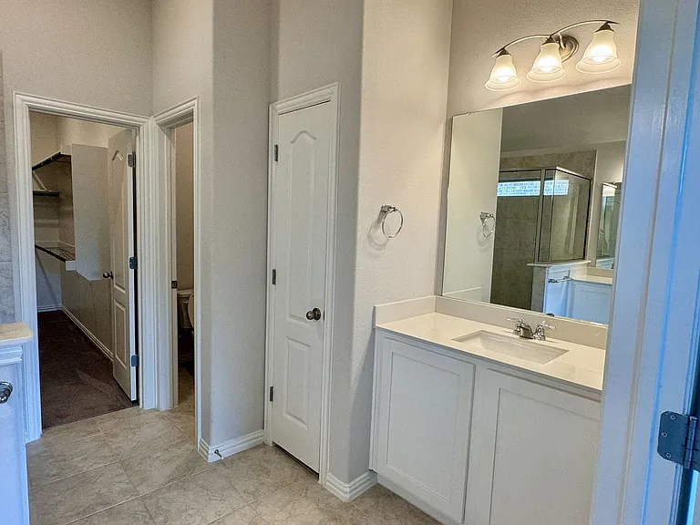 447 Prairie View Dr — Photo 27