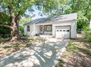 1407 E Locust St, Springfield, MO 65803
