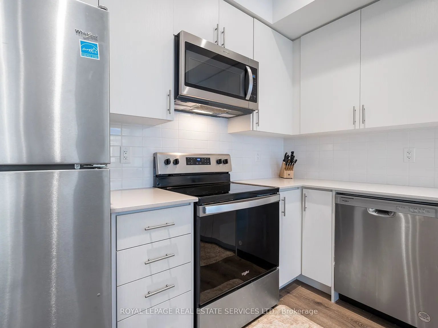 2 bed, $2,800 — Photo 3