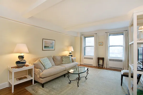 Sold by Corcoran | media 23