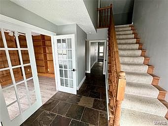 2nd image of 5950 Eaton Ln