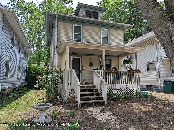 2nd image of 1516 Vine St