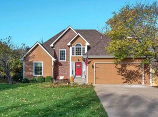 3831 SW Friar Rd, Topeka, KS 66610