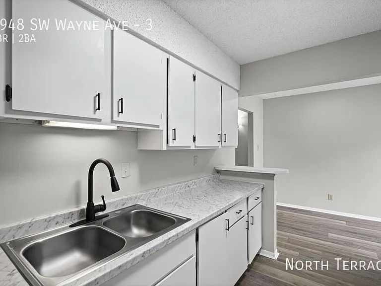 Hillstone Apartments — Photo 5