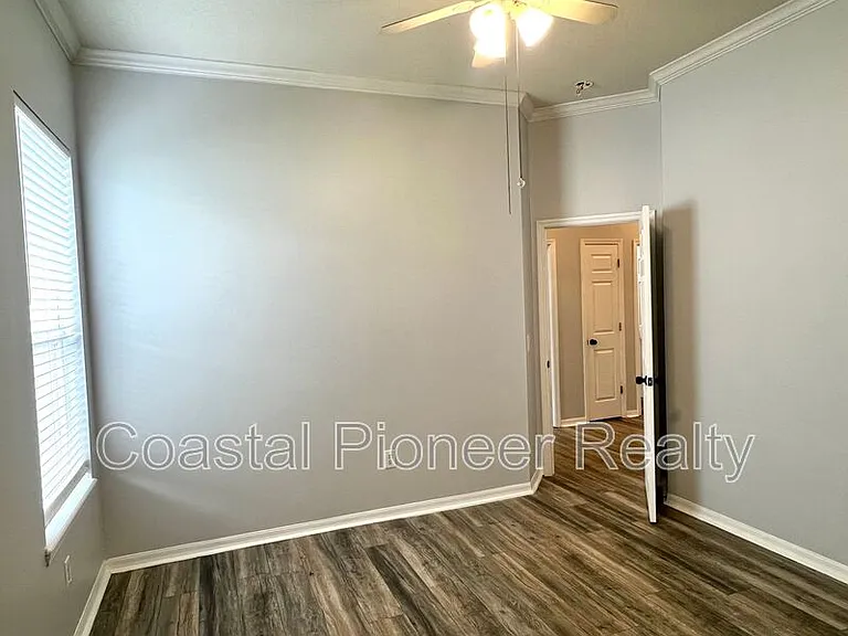 18111 Sugar Brooke Dr — Photo 33