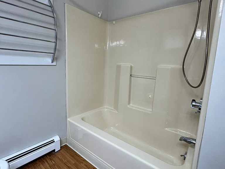18 Jewett St #A — Photo 12