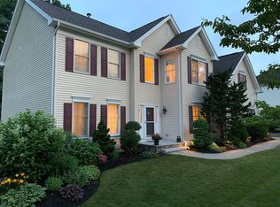 4 Baldwin Cir, Shrewsbury, MA 01545