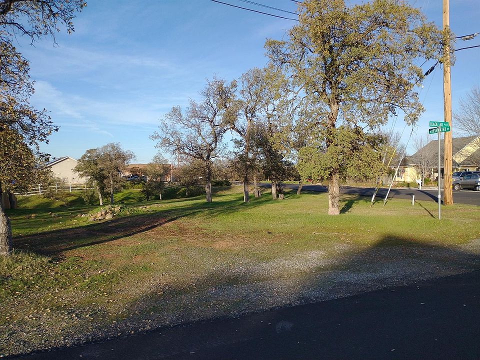 1st image of 19695 Freshwater Dr