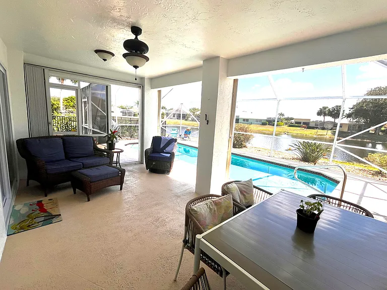 2660 Neaton Ct — Photo 14