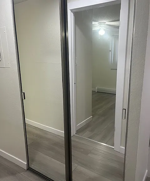 Orchard Glen Apartments — Photo 16