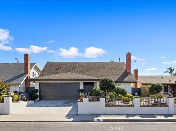 312 W 231st St, Carson, CA 90745