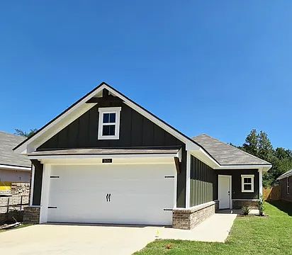 1st image of 1616 Everwood Ct