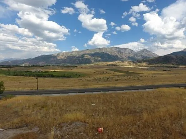 1043 S Valley View Dr, Santaquin, UT 84655