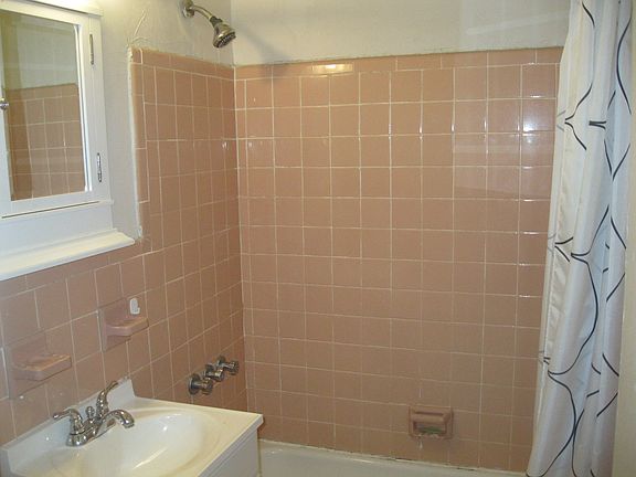 4th image of 212-214 E 77th St APT 5H