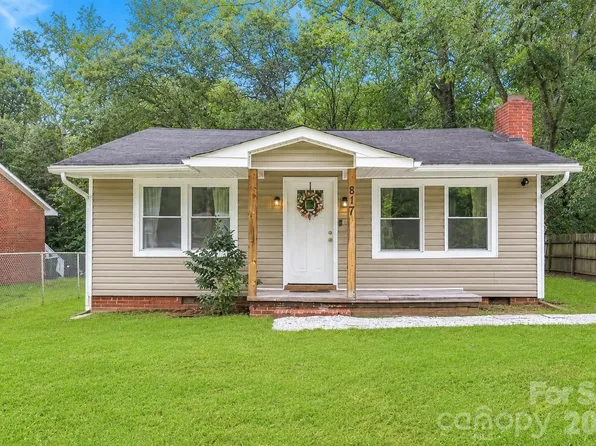 817 E Dunlap St, Lancaster, SC 29720