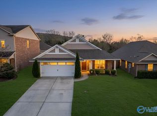 118 Gardengate Dr, Harvest, AL 35749