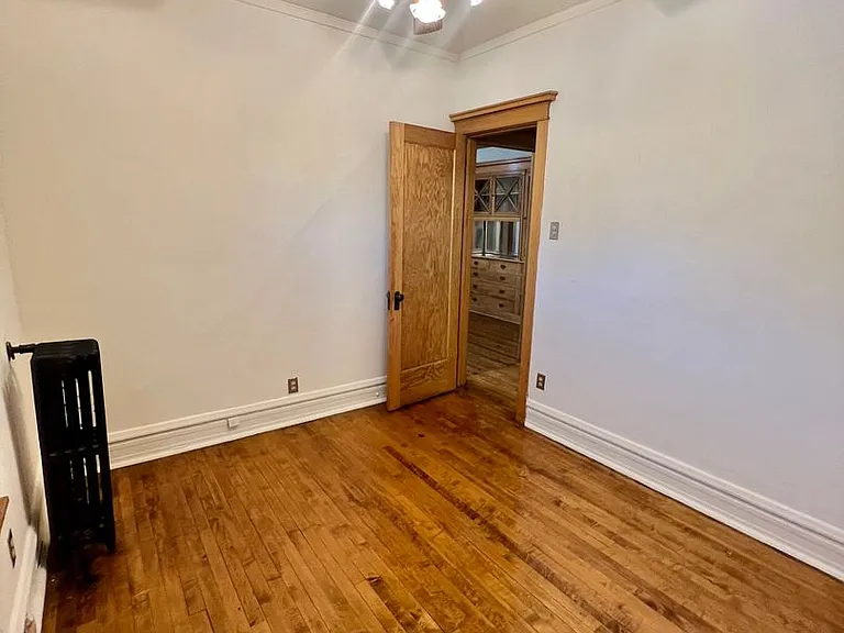 2920 N. Burling — Photo 20