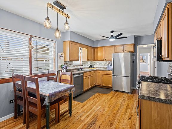 4th image of 5901 108th Pl