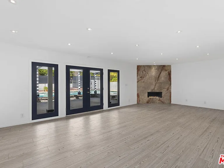 2937 Deep Canyon Dr — Photo 20