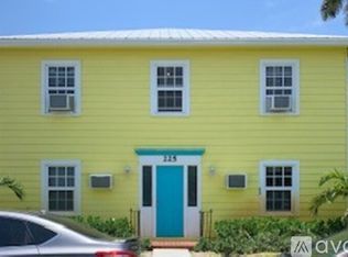 225 Conniston Rd APT 1, West Palm Beach, FL 33405