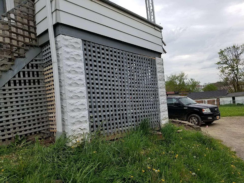 1st image of 926 Virginia Ave