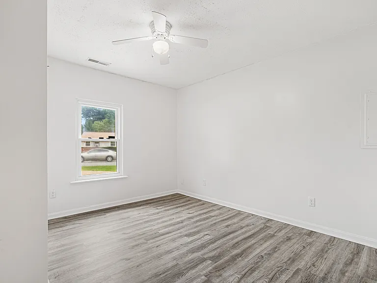 3423 Club House Rd — Photo 18