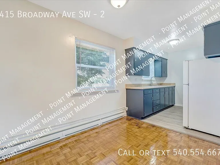 2415 Broadway Ave SW #2 — Photo 3