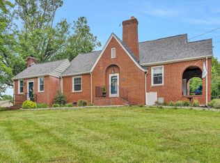 3623 Grandin Rd SW, Roanoke, VA 24018