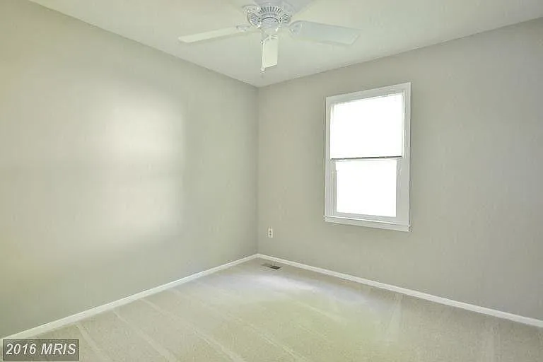 9917 Kingsbridge Dr — Photo 13