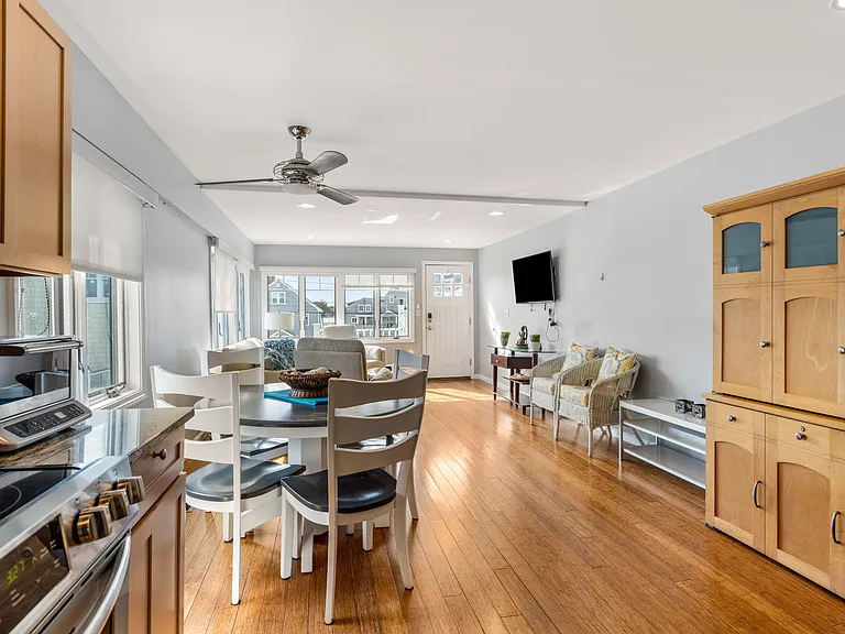 16 Commonwealth Ave #16NAUTICAL — Photo 15