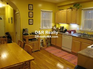 31 Cotting St #1, Medford, MA 02155