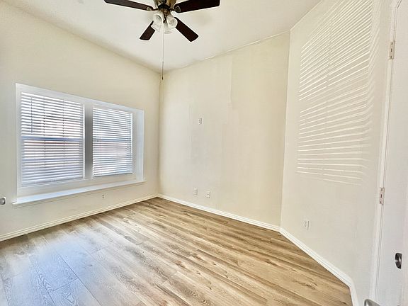 Bedroom #1