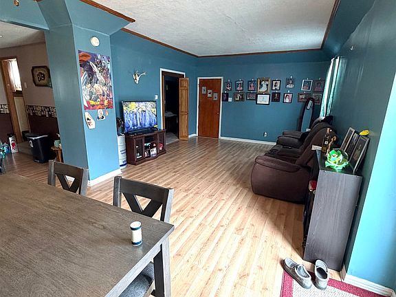4th image of 1219 W Park Ave