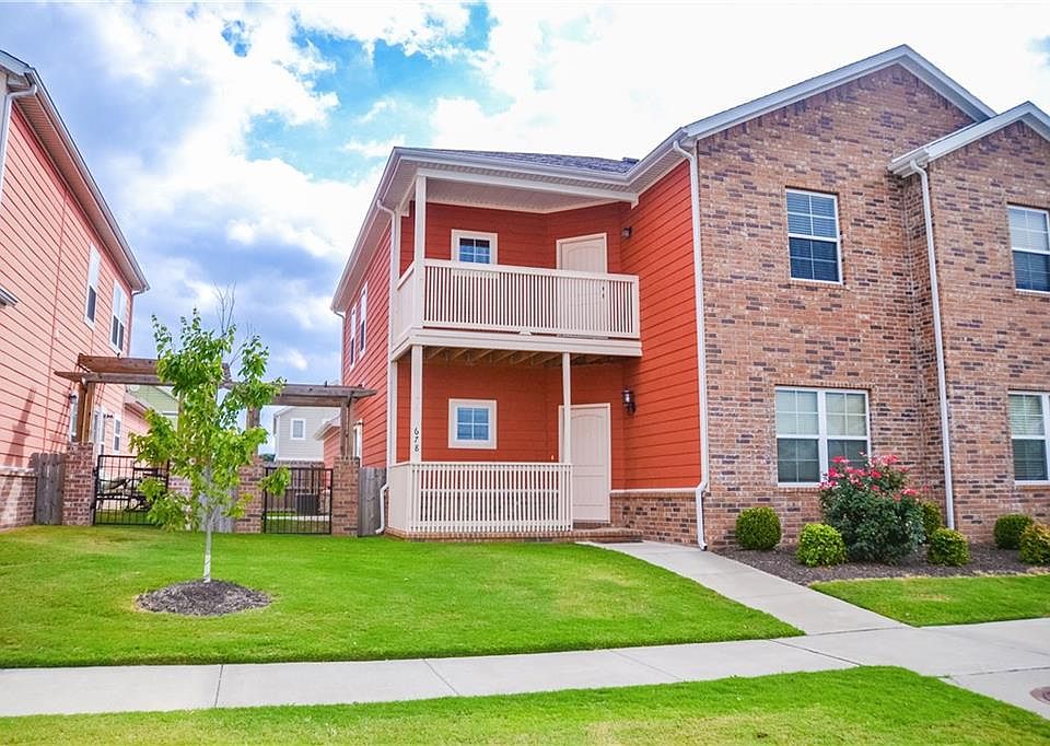 1st image of 533 N Wordsworth Ln