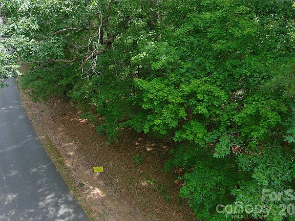 4th image of 247 Millwheel Ln