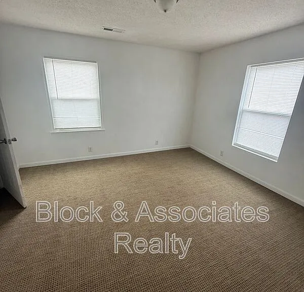 1234 Old Farmer Rd #D — Photo 4