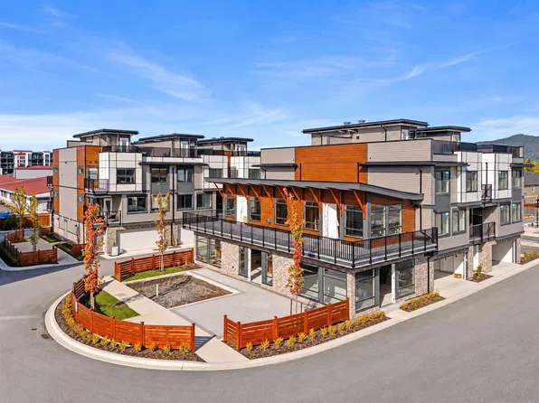 32929 Cherry Ave #12, Mission, BC V2V 2V1
