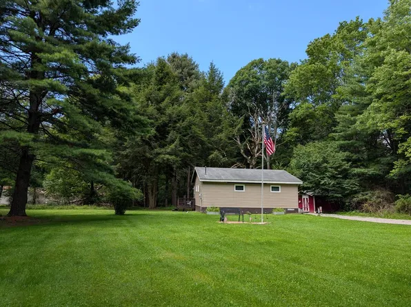 105 Butternut Ln, Vowinckel, PA 16260