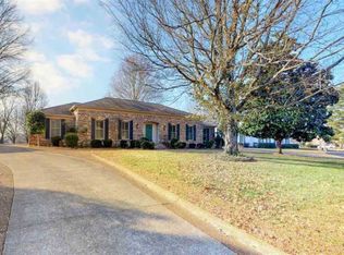 23 Martin Cir, Paducah, KY 42001