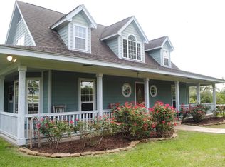 150 Rek Hill Rd, Fayetteville, TX 78940