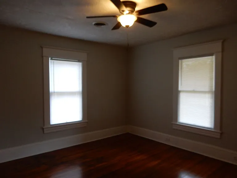 612 Marshall Ave SW — Photo 25