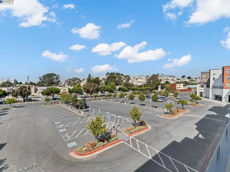 8200 Oceanview Ter #104 — Photo 16